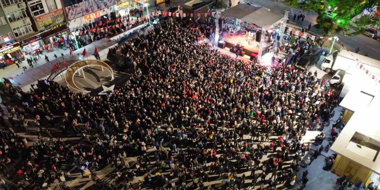 Uğur Işılak’tan Unutulmayacak Kestel Konseri