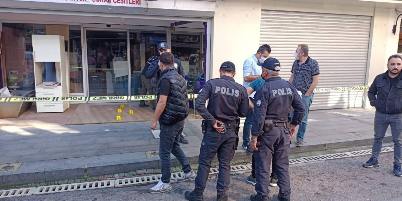 Belediye Meclis Üyesine Silahla Saldırı Davasında 1 Tahliye