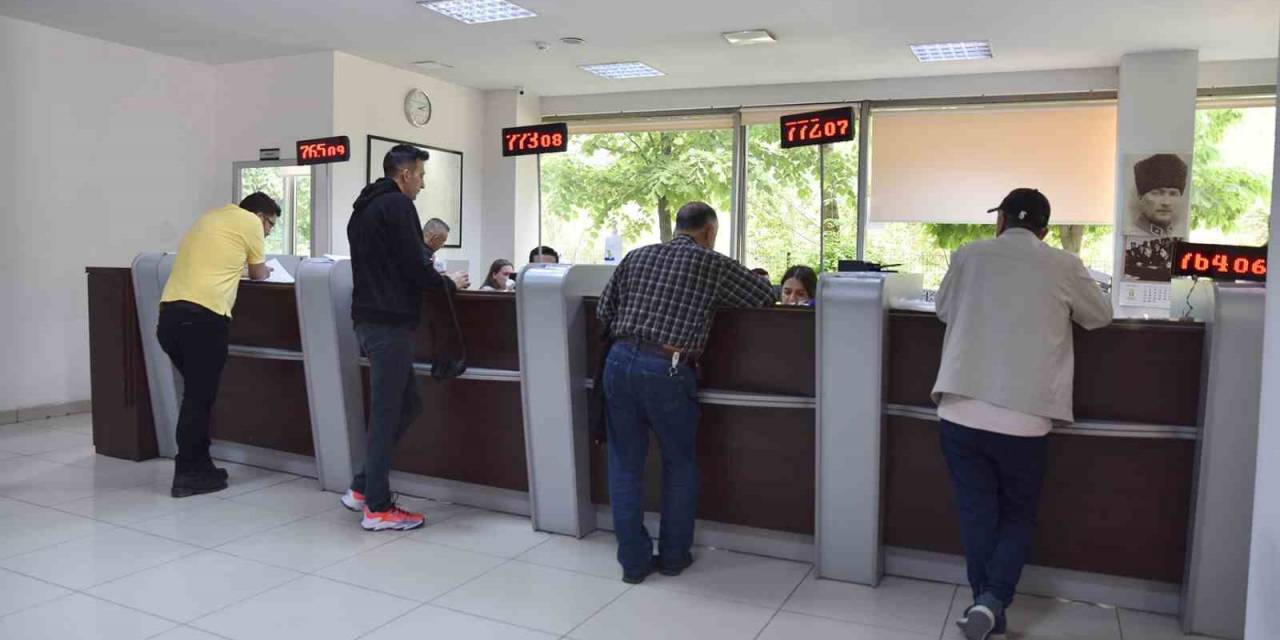 Vezneler Hafta Sonu Açık Olacak