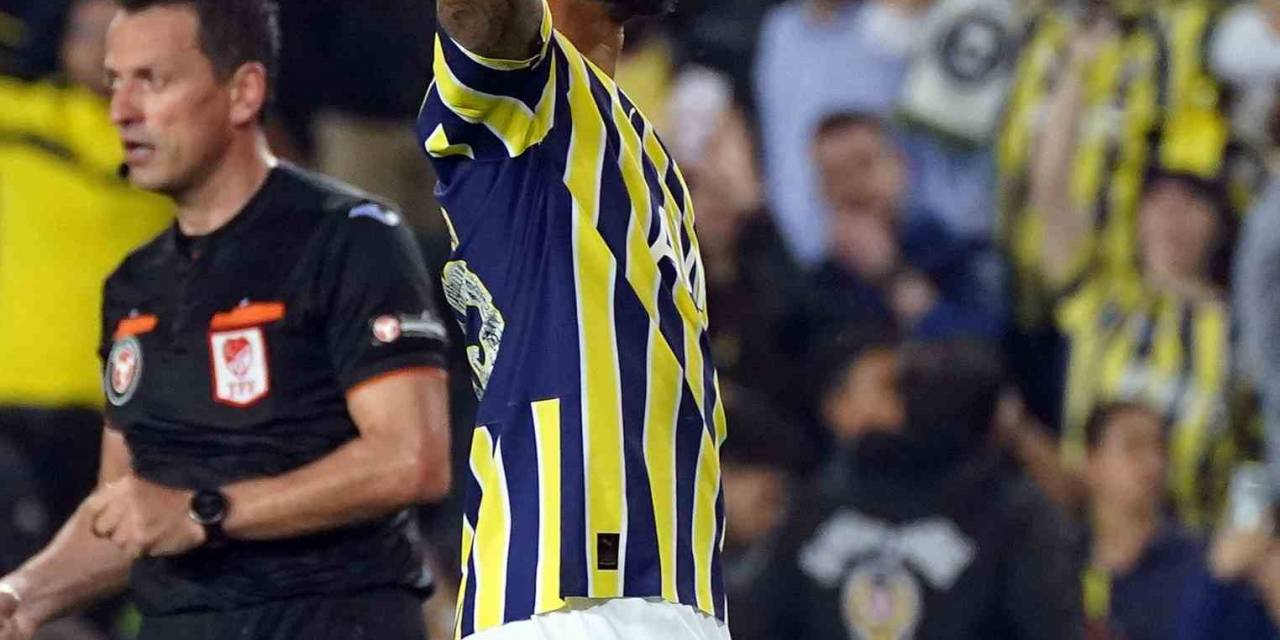 Joshua King, 7. Kez Gol Sevinci Yaşadı