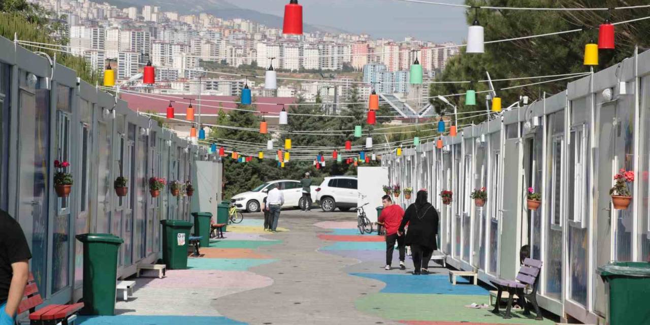 Down Sendromlu Çocuklar Ve Ailelerinin Yeni Yaşam Alanı: ’artı Bir Sokağı’