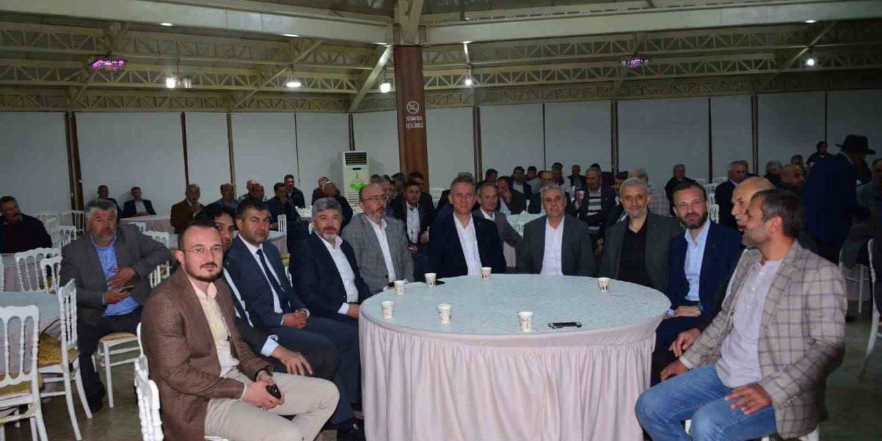 Ak Parti Kütahya Milletvekili Adil Biçer Gediz’de Sanayicilerle Buluştu