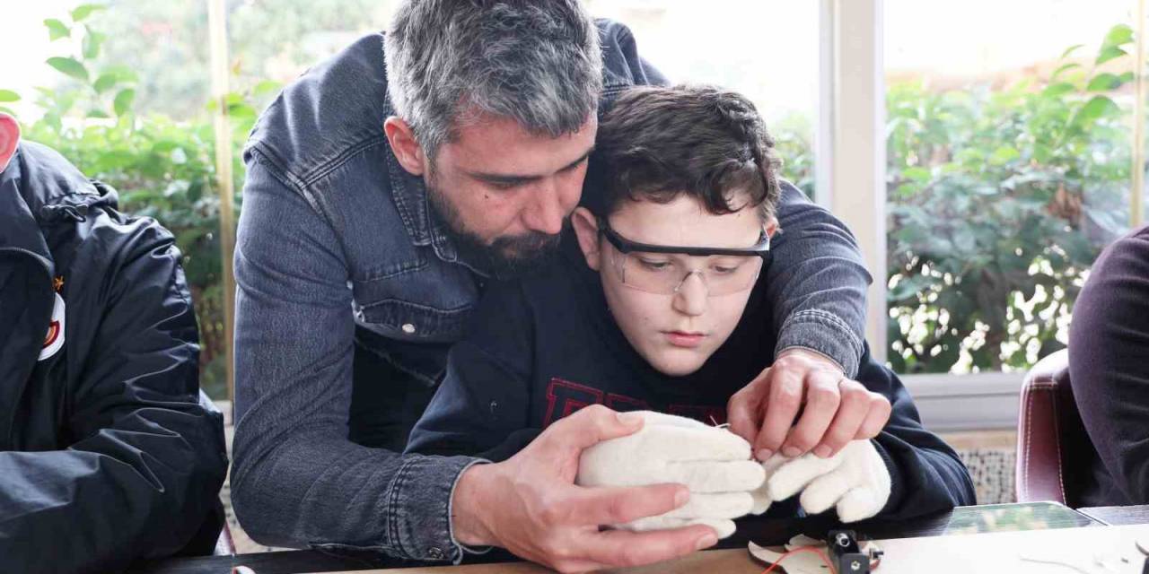 Enerjimiz Otizmli Çocuklar İçin