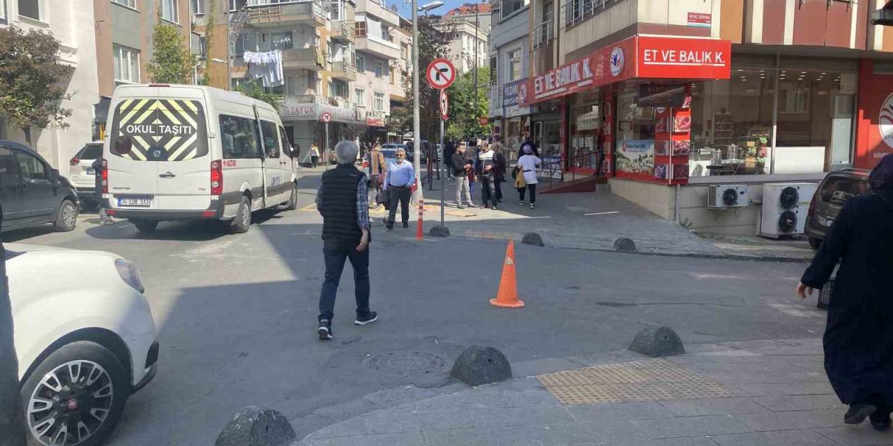 Bayrampaşa’da Feci Kaza Kamerada: Yaşlı Kadın Hafriyat Kamyonunun Altında Kaldı