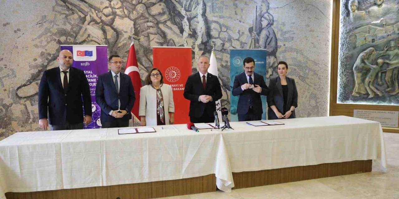 Depremzedelere Sosyal Girişim Desteği