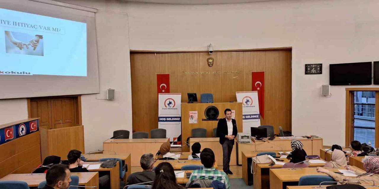 Düzce Belediyesinden Evlilik Okulu