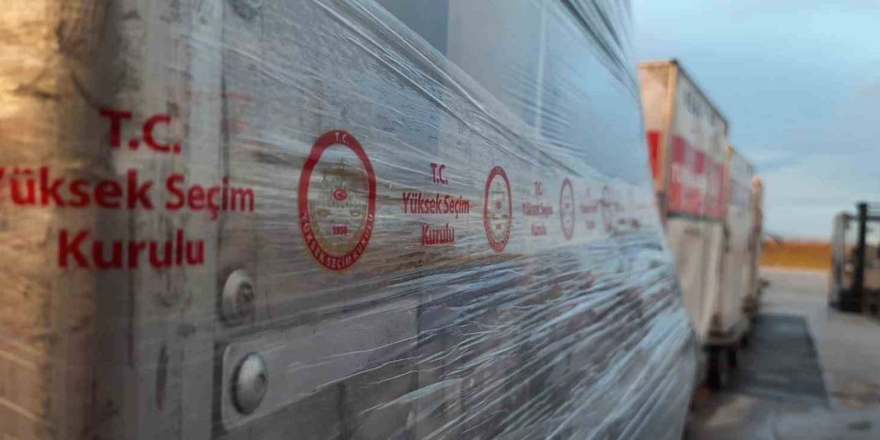 Yurt Dışında Kullanılan Oylar Ankara’ya Getirildi