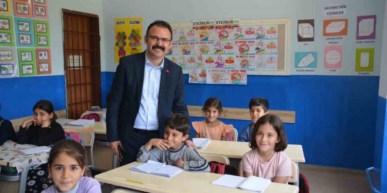 Kaymakam Ateş Öğrencilerle Bir Araya Geldi