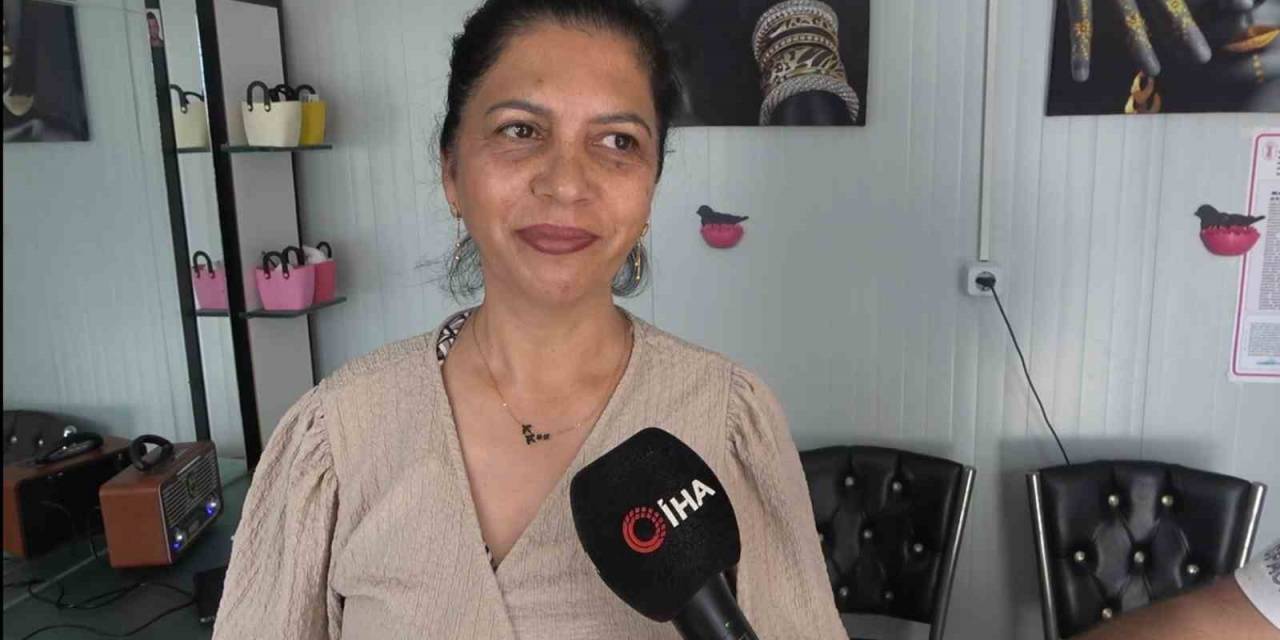 Depremde İş Yerleri Yıkılan Esnaf, Kurulan Konteyner Kentte Hizmet Veriyor