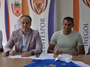 İnegöl Belediyespor’a Venezuelalı Pasör
