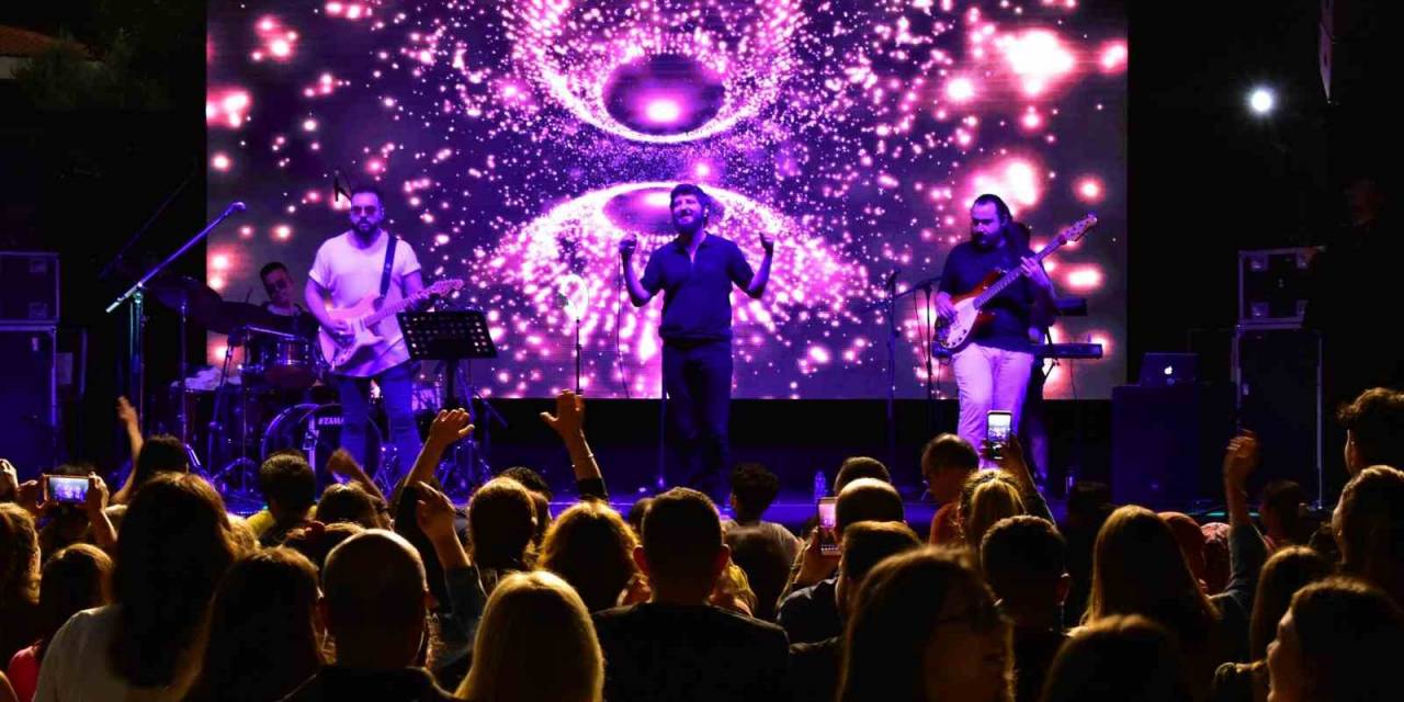 Balçova’da Gençler Narkoz İle Coştu