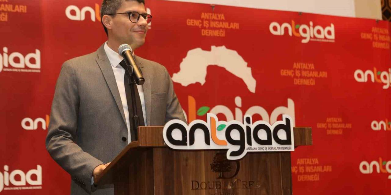 Antgiad’da Markalaşma Ve Pazarlama Konuşuldu
