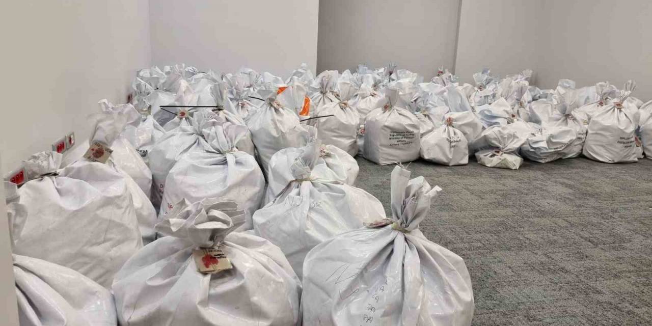 Yurt Dışında Kullanılan Oylar Türkiye’ye Getirilmeye  Devam Ediyor