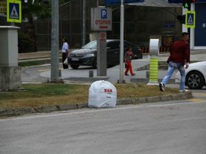 Şüpheli Çanta Patlatılmadan Sahibi Geldi