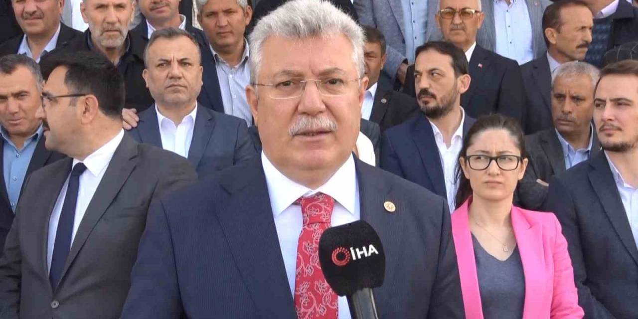 Ak Parti Grup Başkan Vekili Akbaşoğlu’ndan İmamoğlu’na Tepki: “bütün Pazarcı Esnafından Özür Dilemeye Davet Ediyorum”