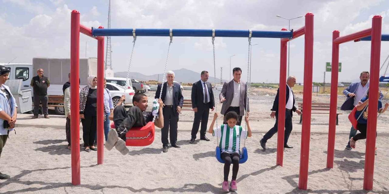 İslahiye’deki Osmangazi Evleri’nde Yüzler Gülüyor