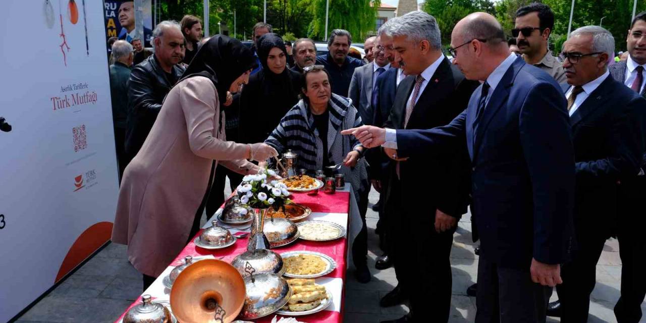 Erzincan’ın Kadim Mutfak Lezzetleri Tanıtıldı