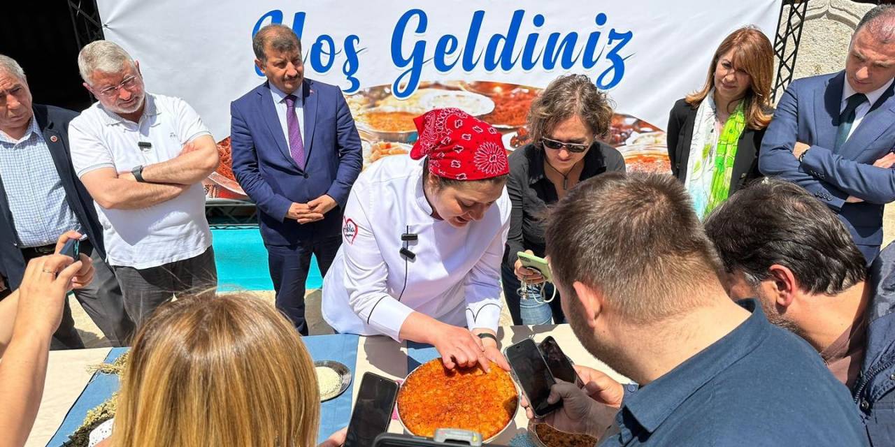 Çorum’un Damak Çatlatan Lezzetleri Görücüye Çıktı