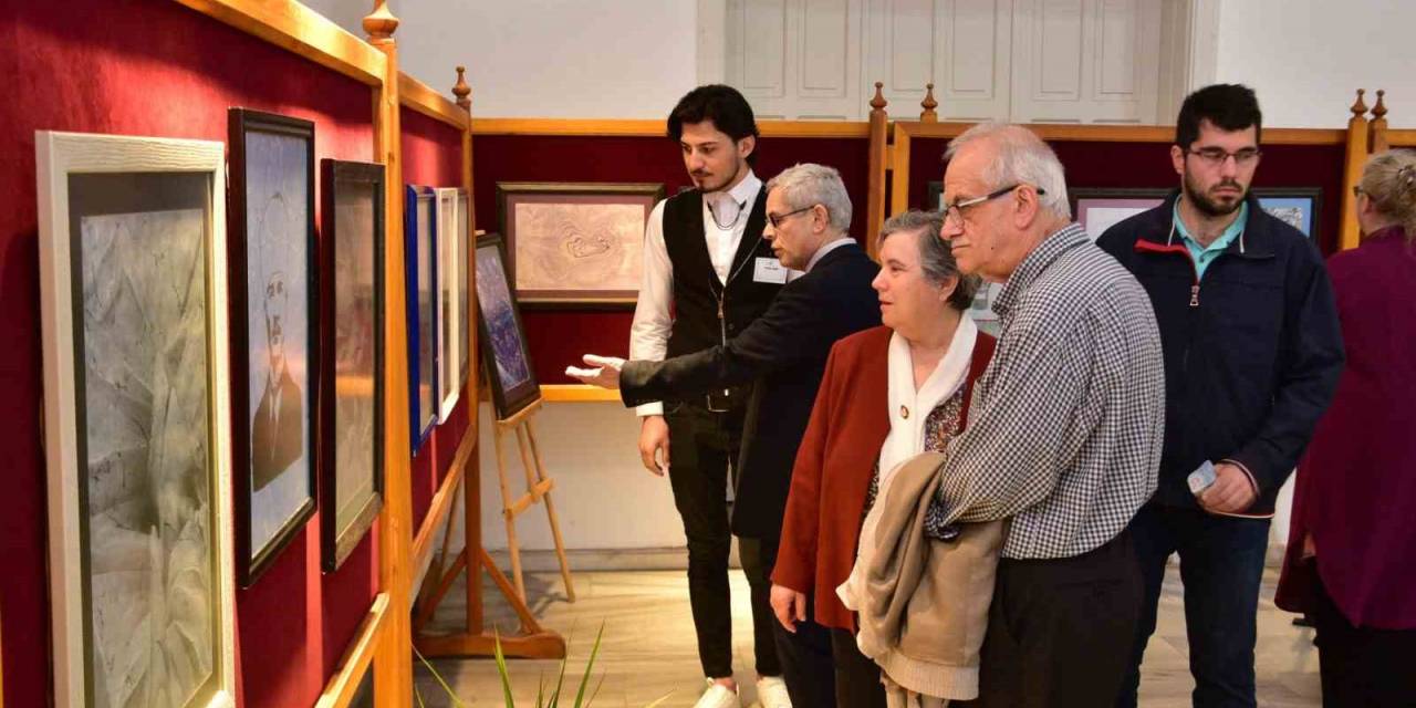 Ebru Ustası Ve Öğrencilerinden ’ebru’ Sergisi