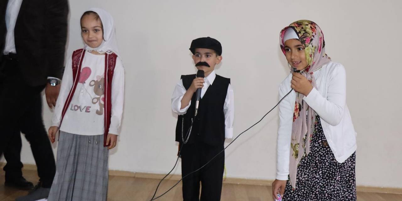 “okuma Bayramı” Etkinliğinde Renkli Görüntüler Oluştu