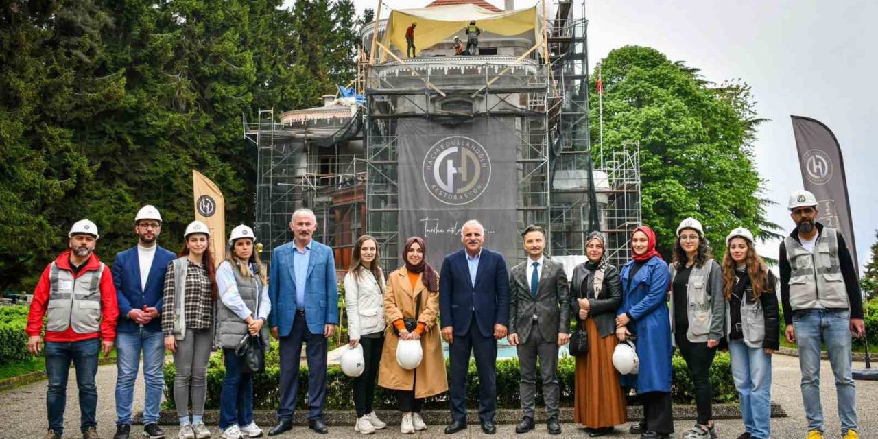 Atatürk Köşkü’nün Restorasyon Çalışmaları Sürüyor