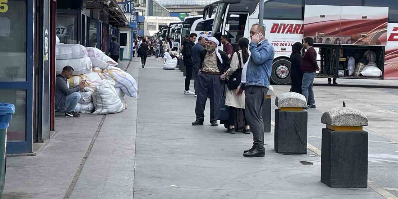 Otogarda İkinci Tur Seçim Yoğunluğu