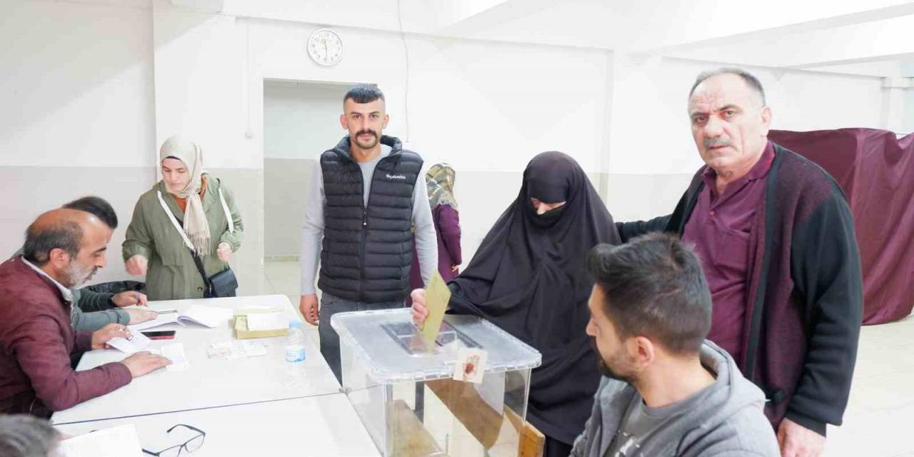 Erzurum, Cumhurbaşkanlığı Seçimi İçin Sandığa Gitti