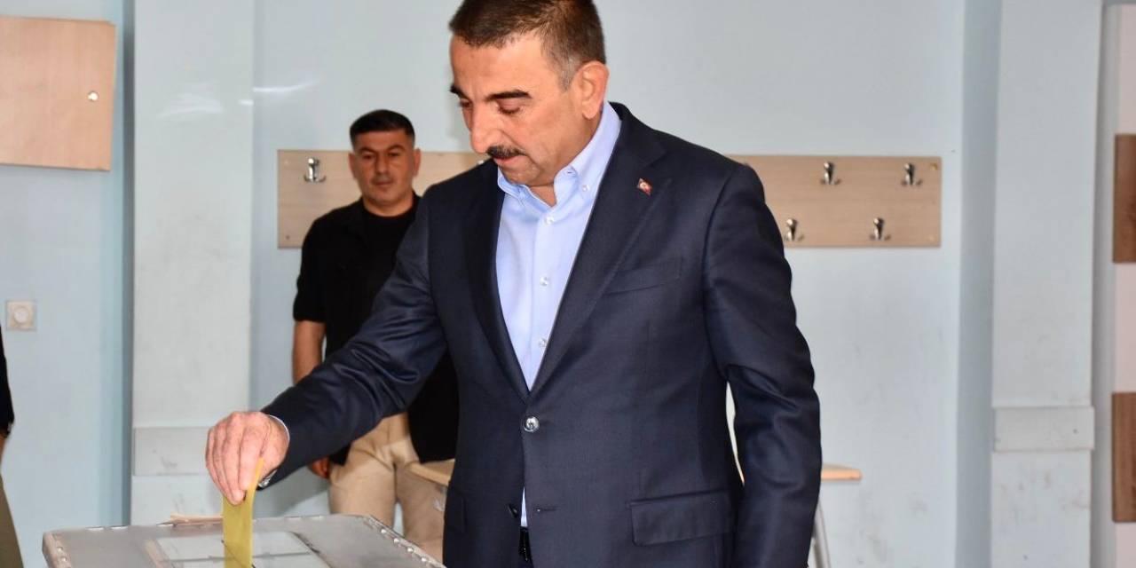 Siirt Valisi Hacıbektaşoğlu Oyunu Kullandı