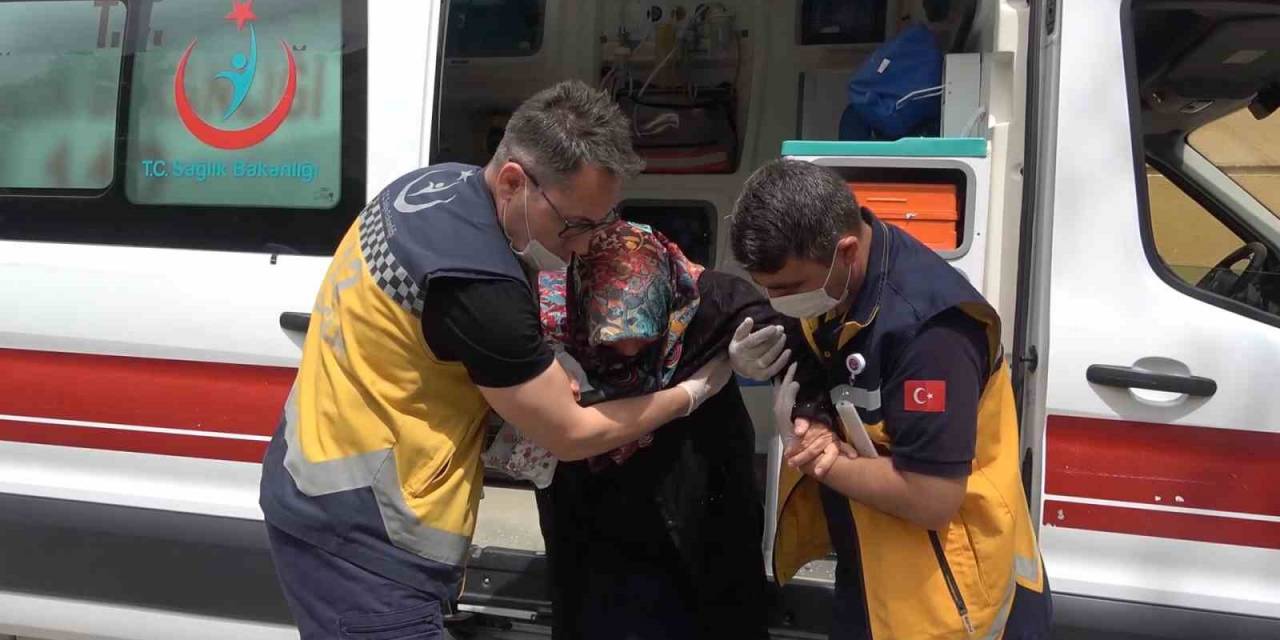 Oy Kullanmaya Ambulansla Gittiler