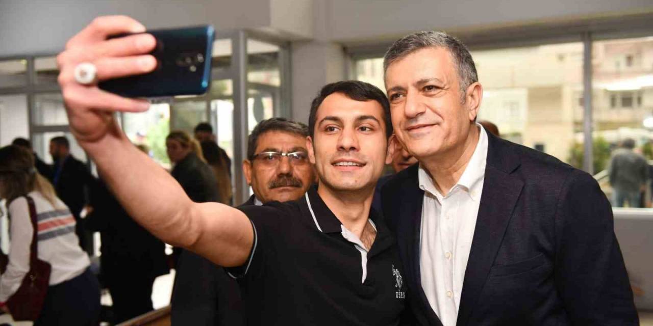 Esenyurt Belediye Başkanı Bozkurt Oyunu Kullandı