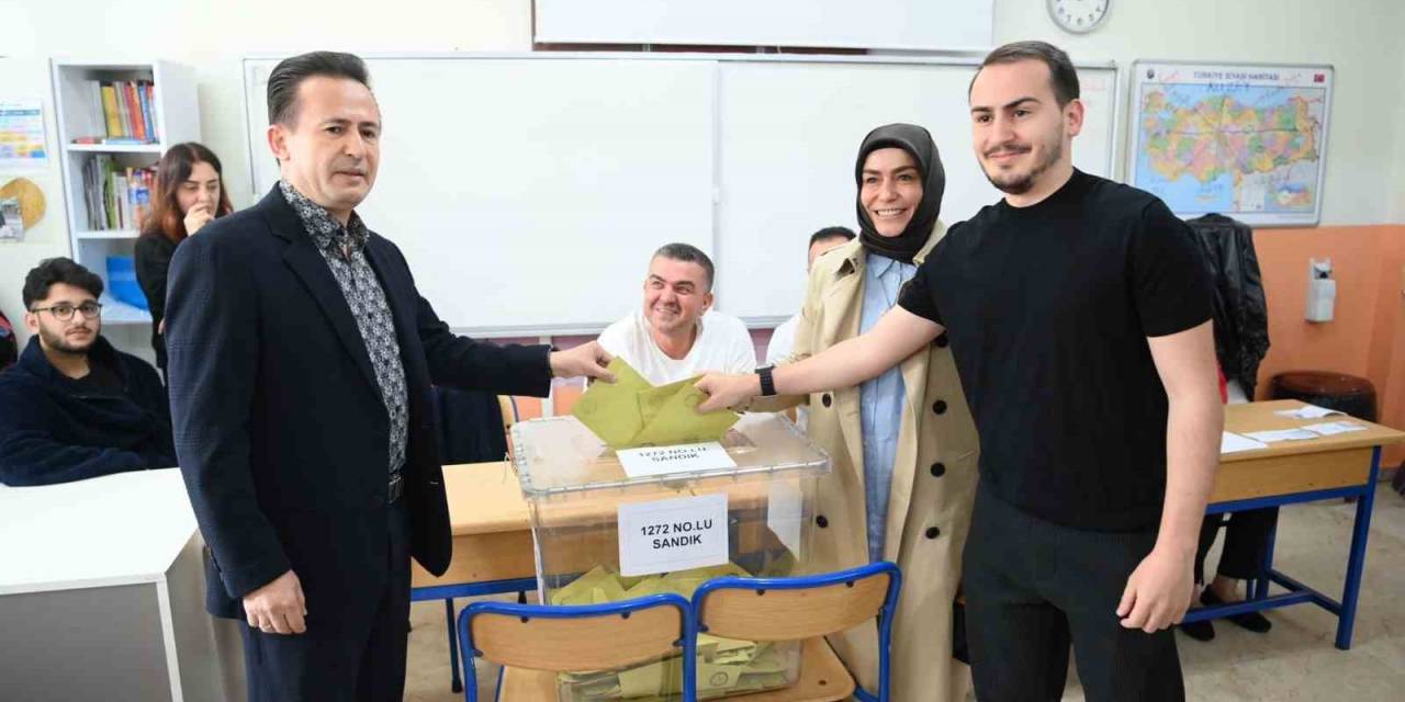 Tuzla Belediye Başkanı Dr. Şadi Yazıcı: “türkiye Yüzyılını Hep Birlikte İmar, İnşa Ve İhya Edelim”