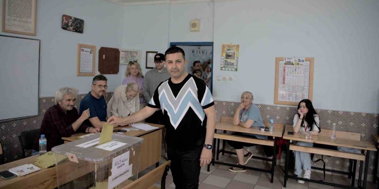 Kuşadası Belediye Başkanı Günel, Oyunu Kullandı