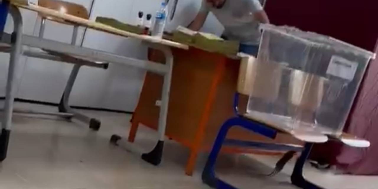 Oy Kullanılan Okulda Fare Alarmı