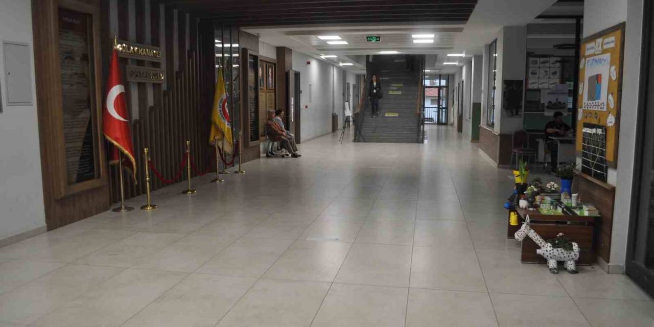 Seçimin Son Saatleri