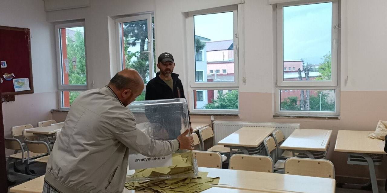 İkinci Tur Seçimleri Bitti, Bolu’da İlk Sandıklar Açılmaya Başlandı