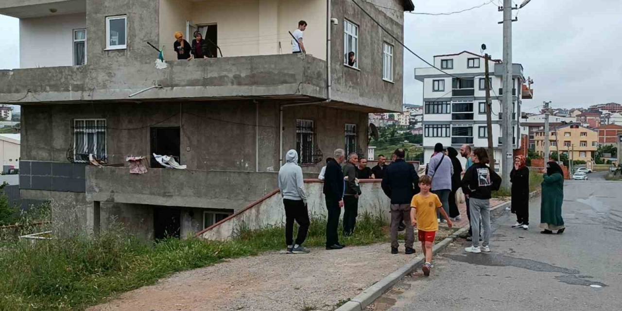 Oy Kullanmak İçin Evde Tek Bırakılan Çocuk Yangın Çıkardı