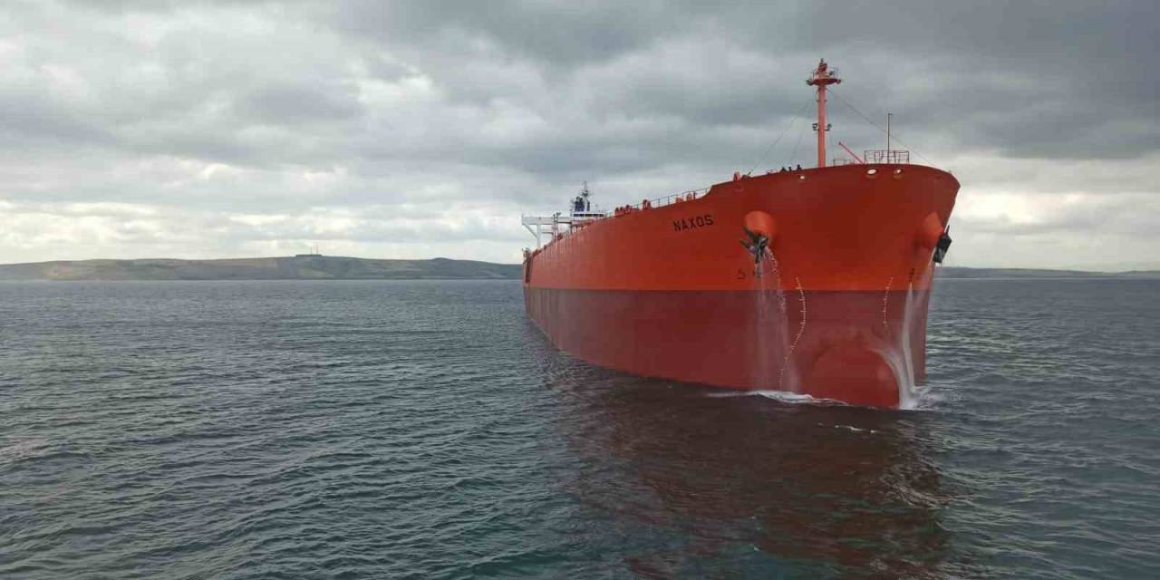 Çanakkale Boğazı’nda Boş Tanker Makine Arızası Yaptı
