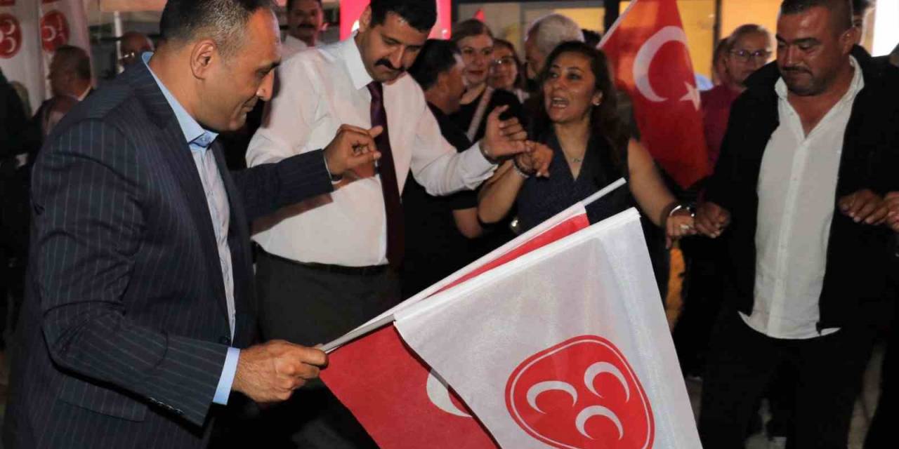 Cumhurbaşkanı Erdoğan’ın Zaferi Toroslar’da Coşkuyla Kutlandı