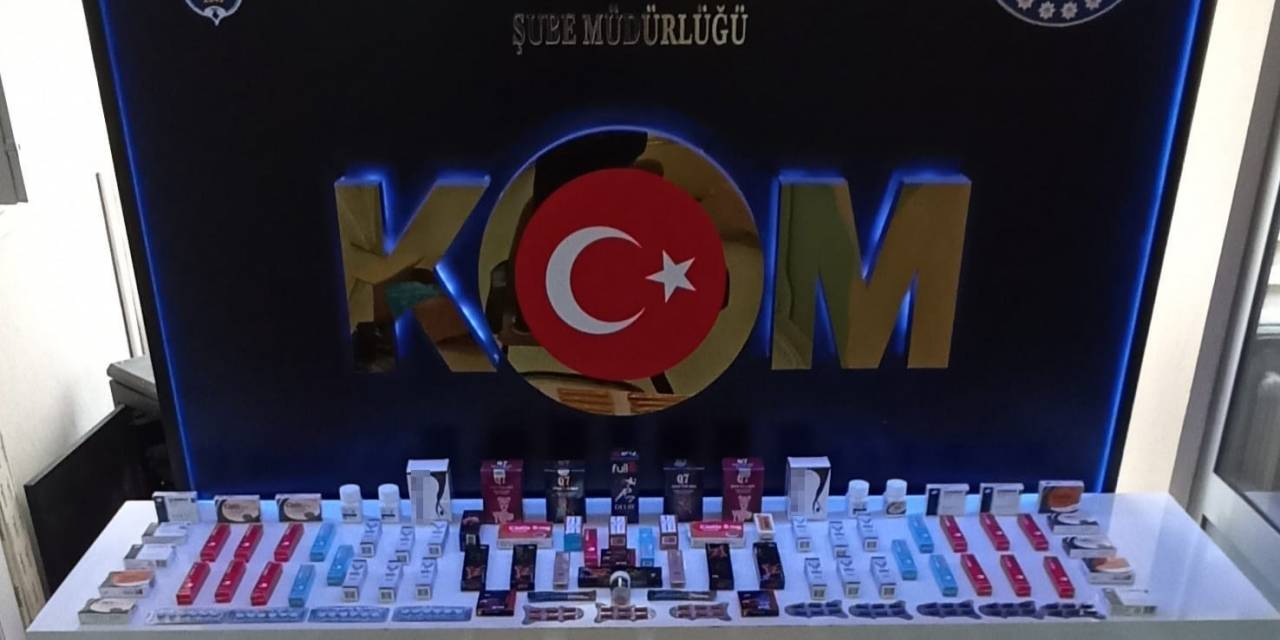 Kaçakçılardan Çok Sayıda Cinsel İlaç Çıktı