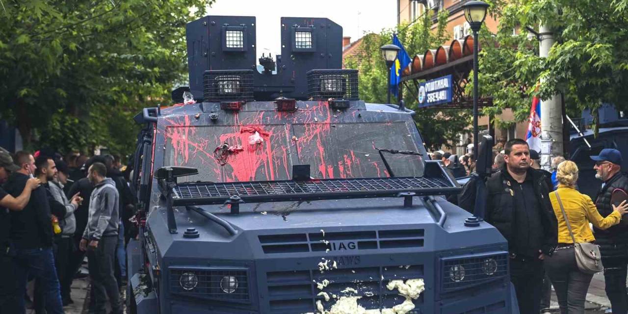 Kosova’nın Kuzeyinde Polis İle Sırp Protestocular Arasında Arbede