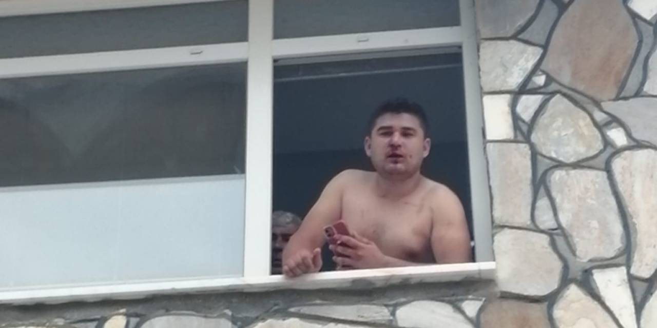 Antalya Büyükşehir Belediyesi Çalışanının "oy Kullanmadığı Ve Fotoğrafla Belgelemediği İçin Darbedildiği" İddiası