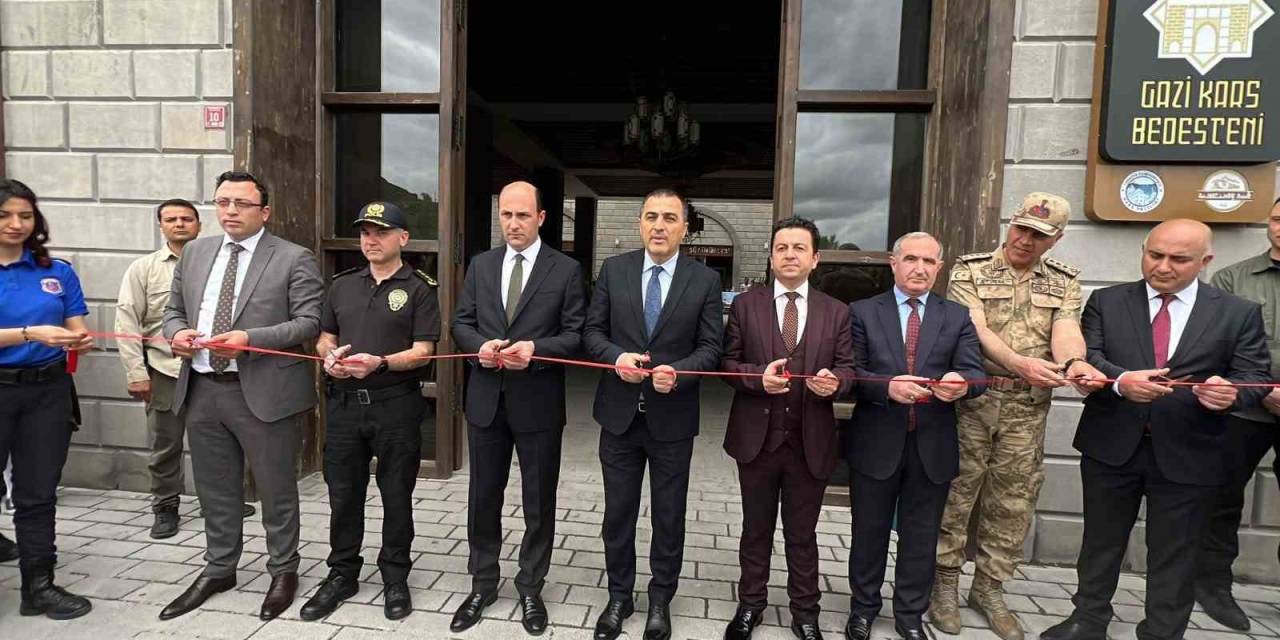 Kars’ta Hükümlülerin El Emeği Göz Nuru Resimleri Sergilendi