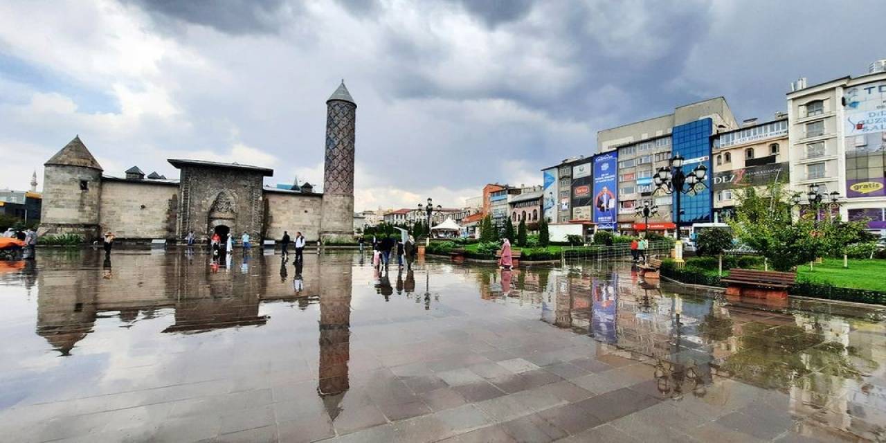 Erzurum Haziranda Daha Da Üşüyecek