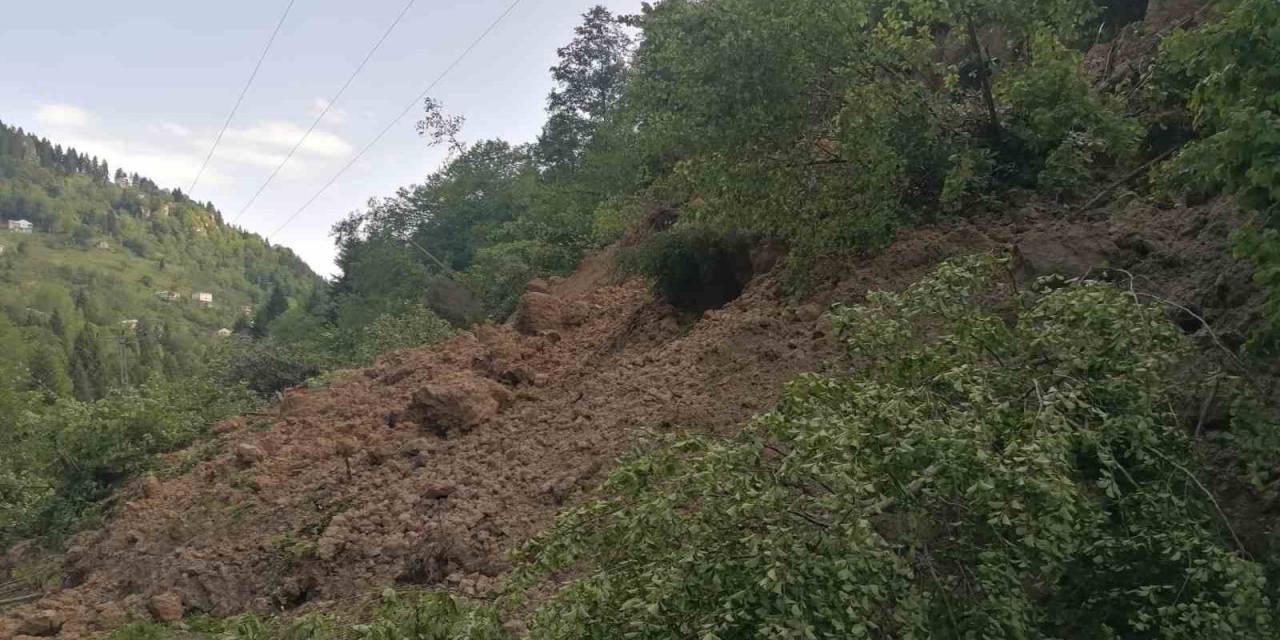 Trabzon’un Şalpazarı İlçesinde Heyelan