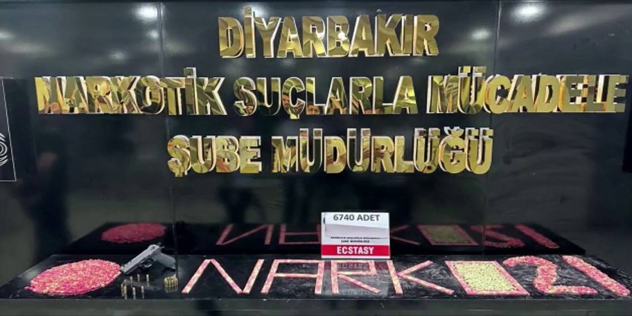 Diyarbakır’da Kedi Kumu İçerisine Gizlenmiş Uyuşturucu Ele Geçirildi