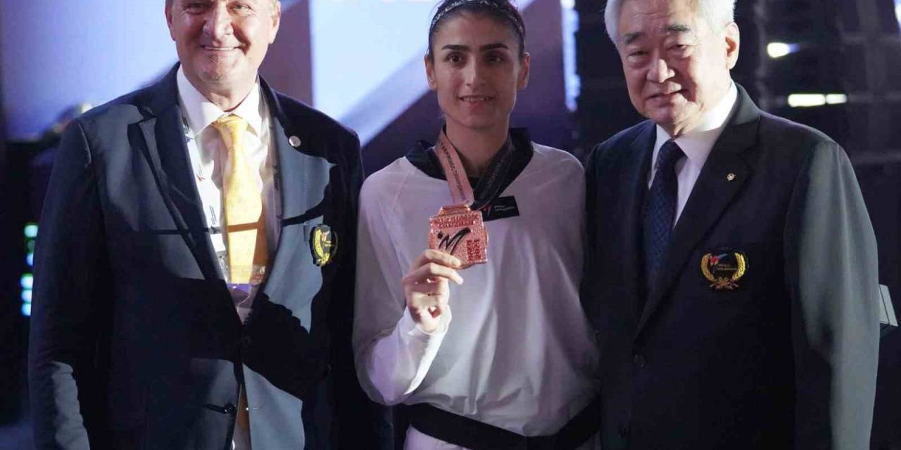 Hatice Kübra İle Yine Gururlandık