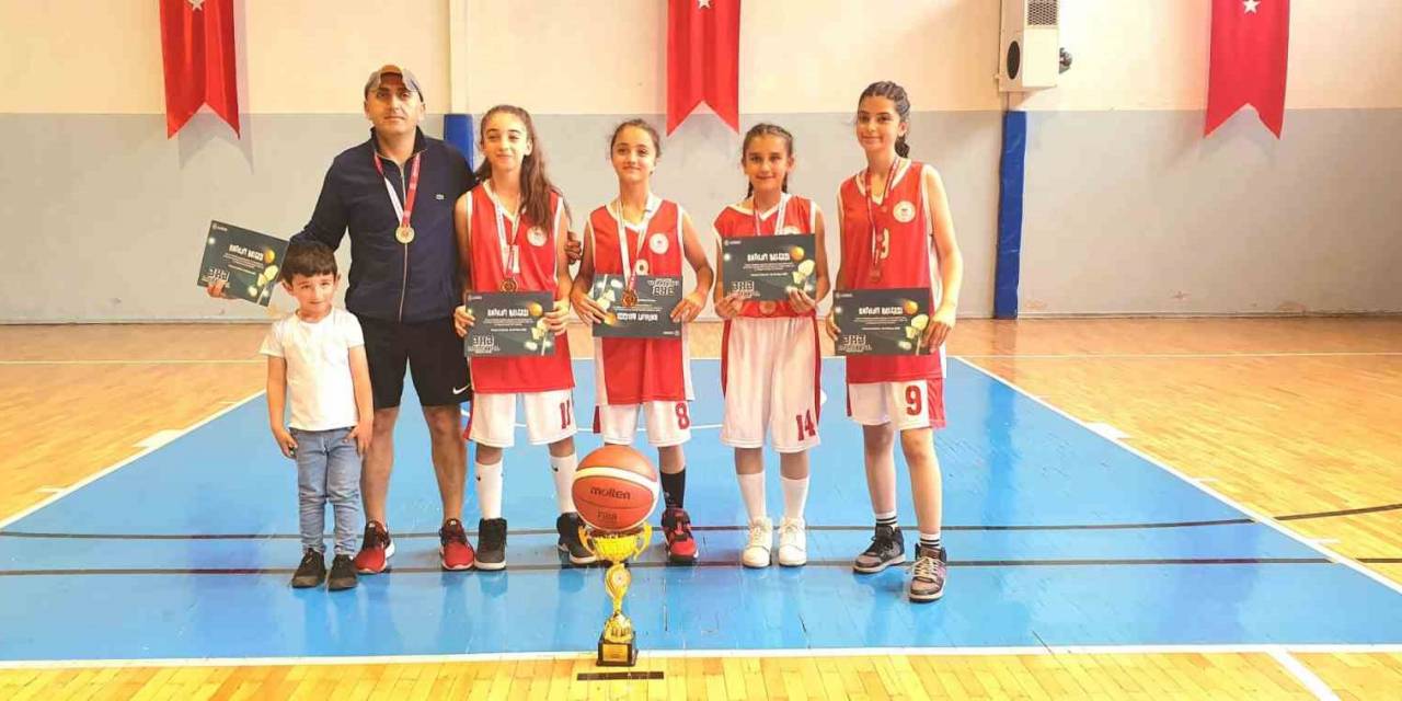 Gençlik Ve Spor Bakanlığı ’sokaktan Spora’ Projesini Başlattı