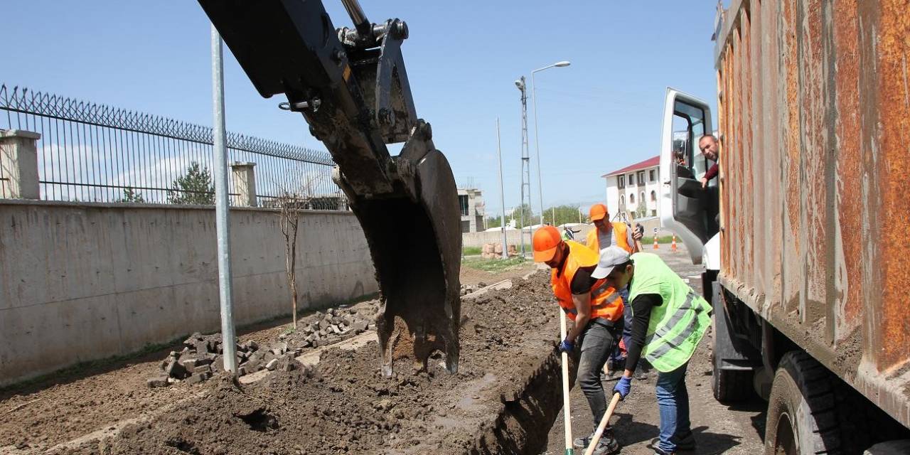 Malazgirt’te Doğalgaz Çalışmaları Başladı