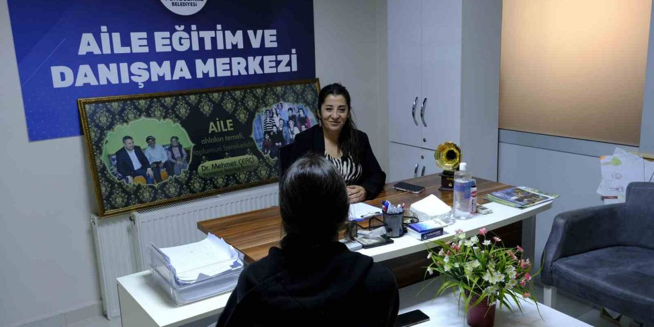Yunusemre’de Aile Danışmanlığı Hizmeti Sürüyor