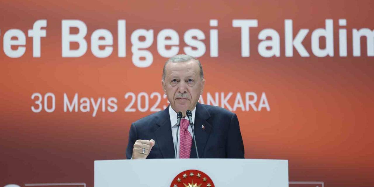 Cumhurbaşkanı Erdoğan: "adeta Bir Siyasi Şantaj Olarak Kullanılan Bu Vize Sorununu En Kısa Sürede Hal Yoluna Koyacağız"